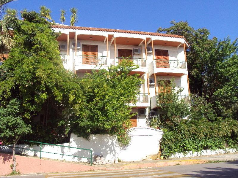 Alexandros B Hotel Nikiana Esterno foto