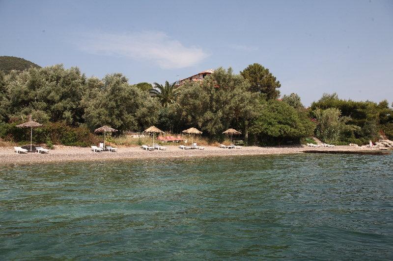 Alexandros B Hotel Nikiana Esterno foto